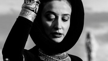 Melike Şahin'den "Sağ Salim"